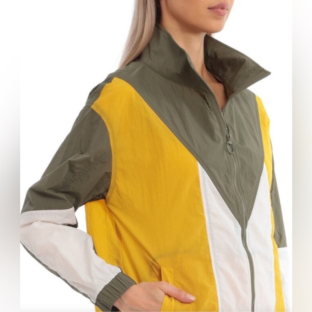 NWOT AVEC LES FILLES Colorblock Nylon Track Jacket.Size:Small Color:Olive Multi